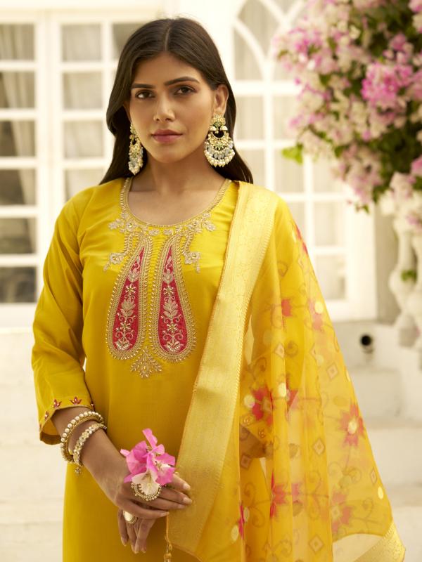 VP 9720 Y Beads Embroidered Yellow Women Kurta Sets With Dupatta Straight Suits